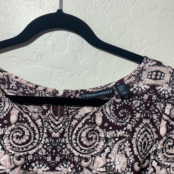 Paisley Blouse with Zipper - Picture 2 of 3